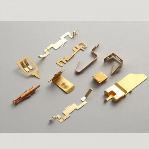 Producent OEM Niestandardowe mosiężne części do tłoczenia małych blach 5-gwiazdkowa usługa tłoczenia metali